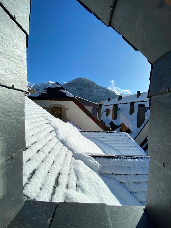 Esplendido Atico En Sallent Con Vistas Sallent de Gállego Buitenkant foto