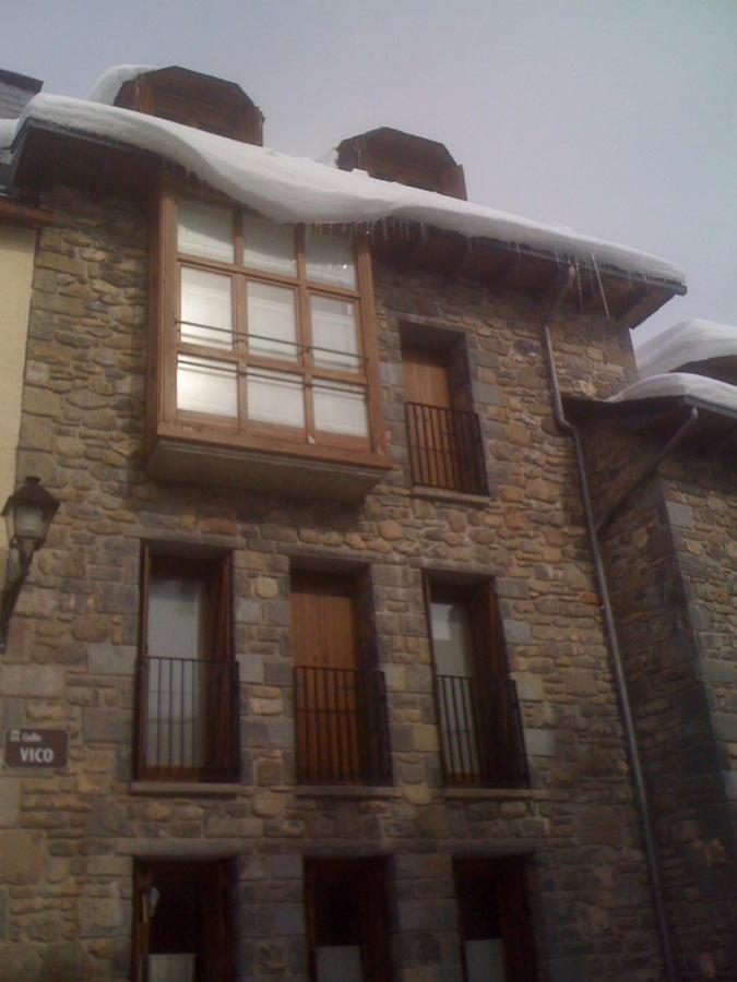 Esplendido Atico En Sallent Con Vistas Sallent de Gállego Buitenkant foto