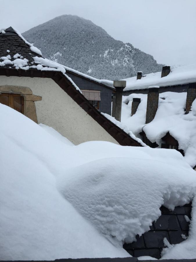 Esplendido Atico En Sallent Con Vistas Sallent de Gállego Buitenkant foto